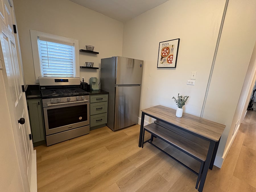 Furnished Finder property 833872_1 photo 12