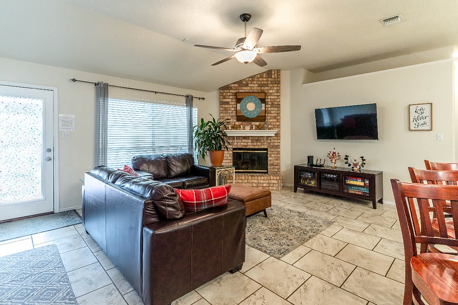Furnished Finder property 833883_1 photo 5