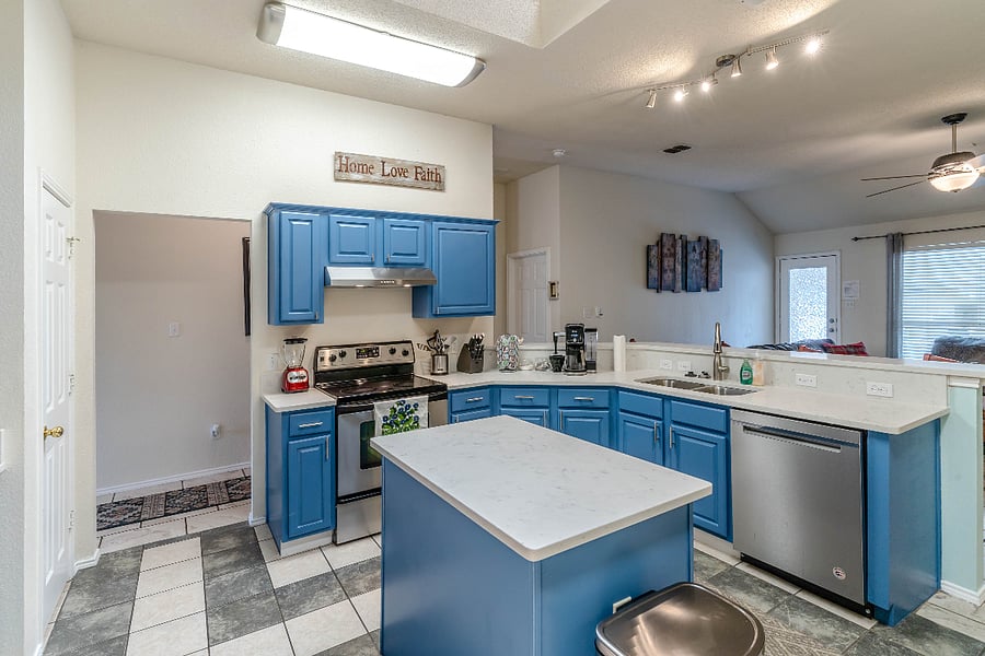 Furnished Finder property 833883_1 photo 10