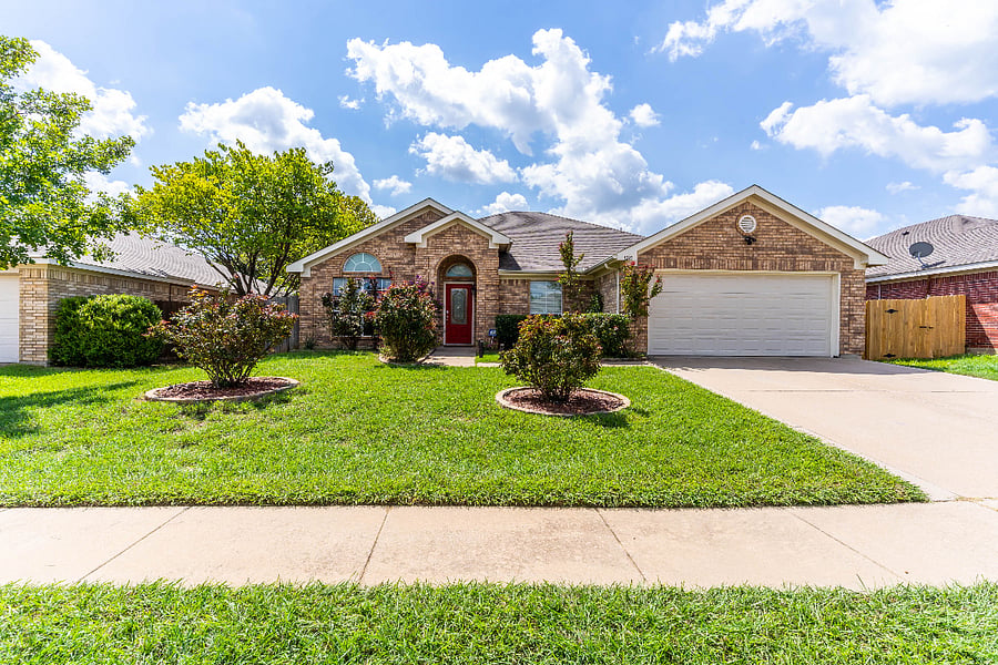 Furnished Finder property 833883_1 photo 4