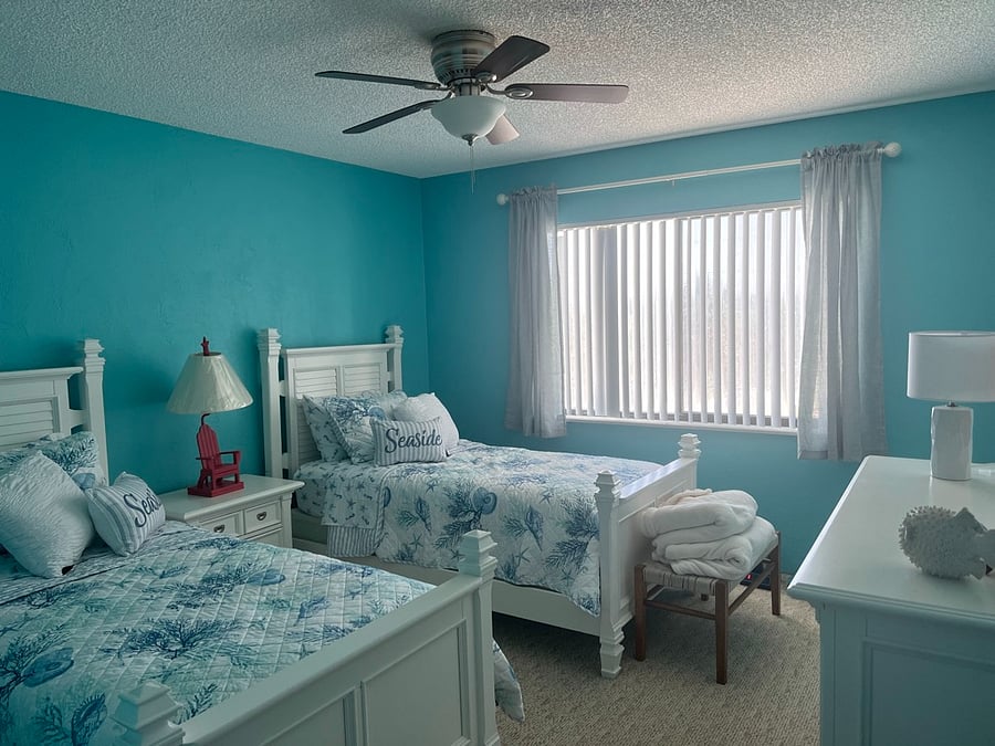 2nd bedroom
