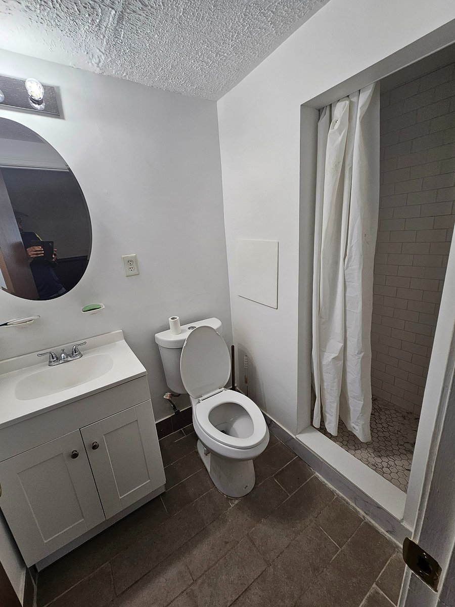 Furnished Finder property 833901_1 photo 6