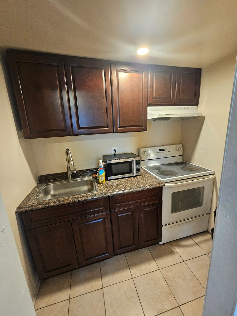 Furnished Finder property 833901_1 photo 10