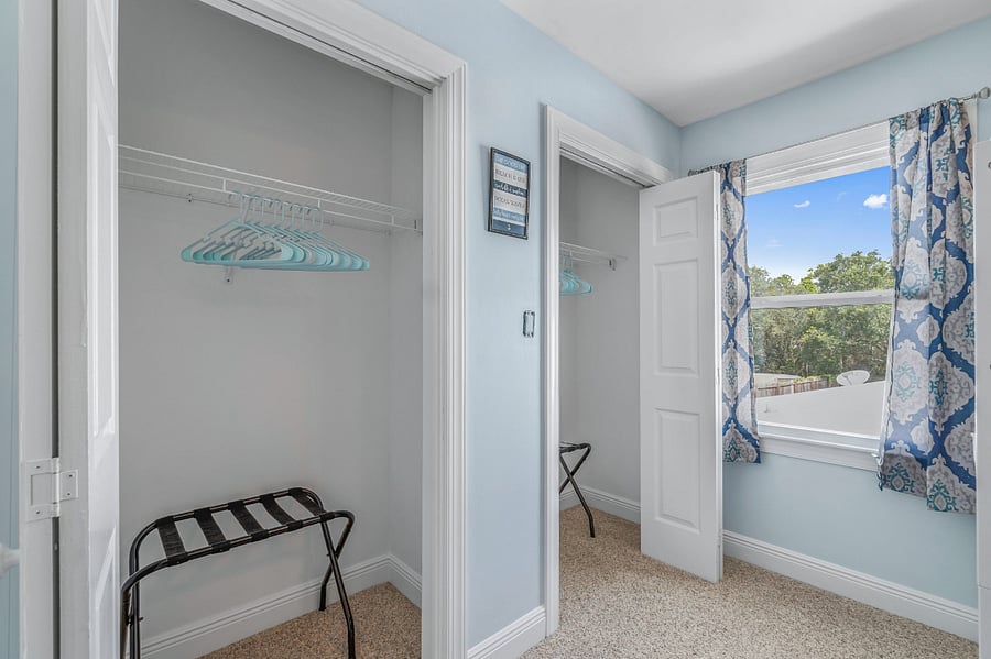 Secondary bedroom