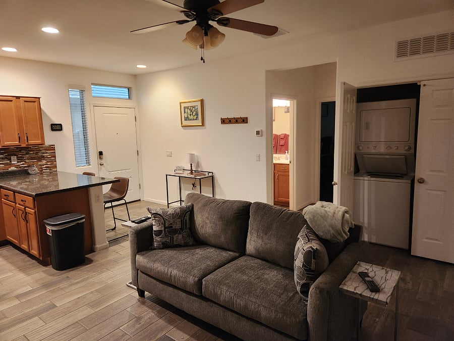 Furnished Finder property 833939_1 photo 6