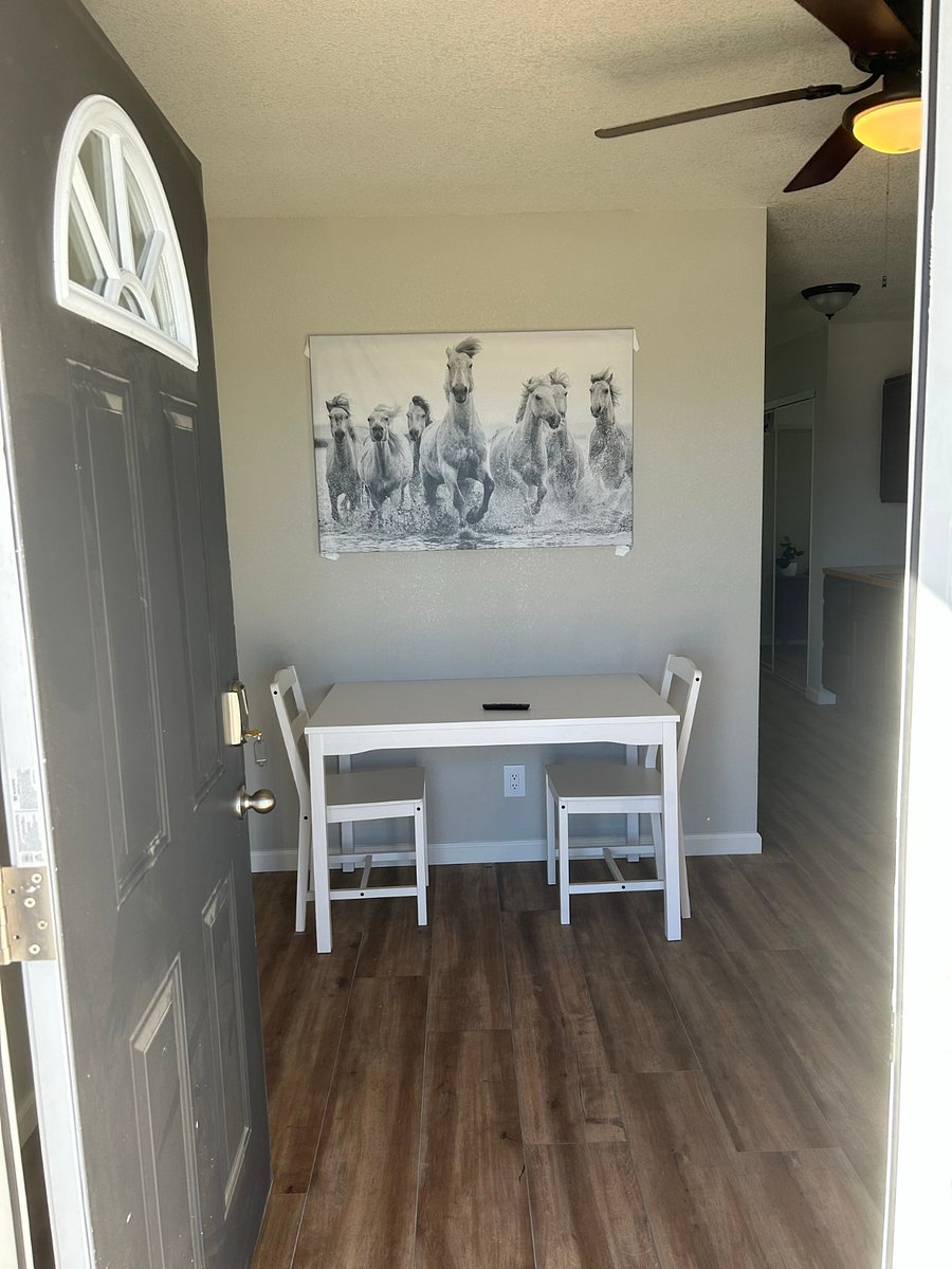 Furnished Finder property 833994_1 photo 3