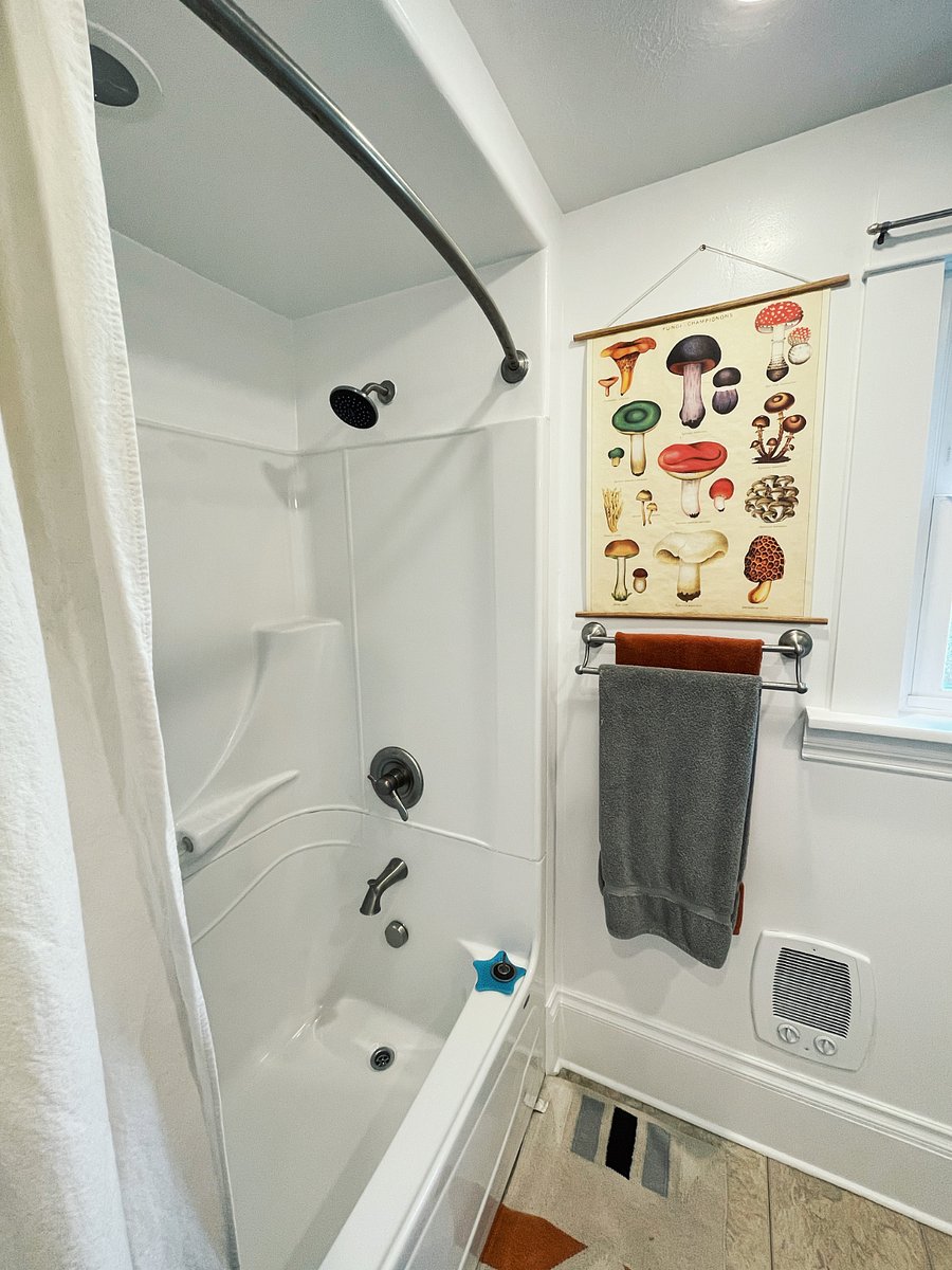 Furnished Finder property 834008_1 photo 16