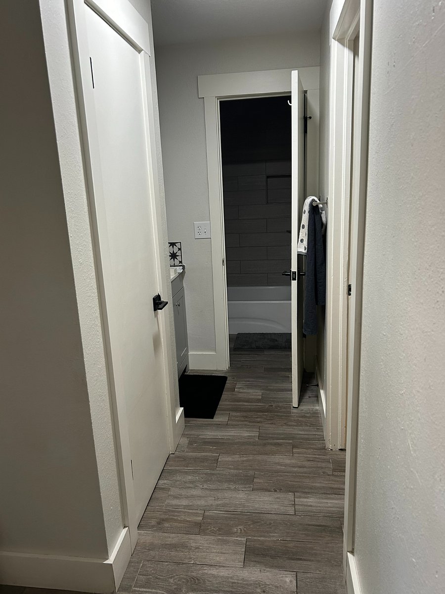 Furnished Finder property 834029_1 photo 15