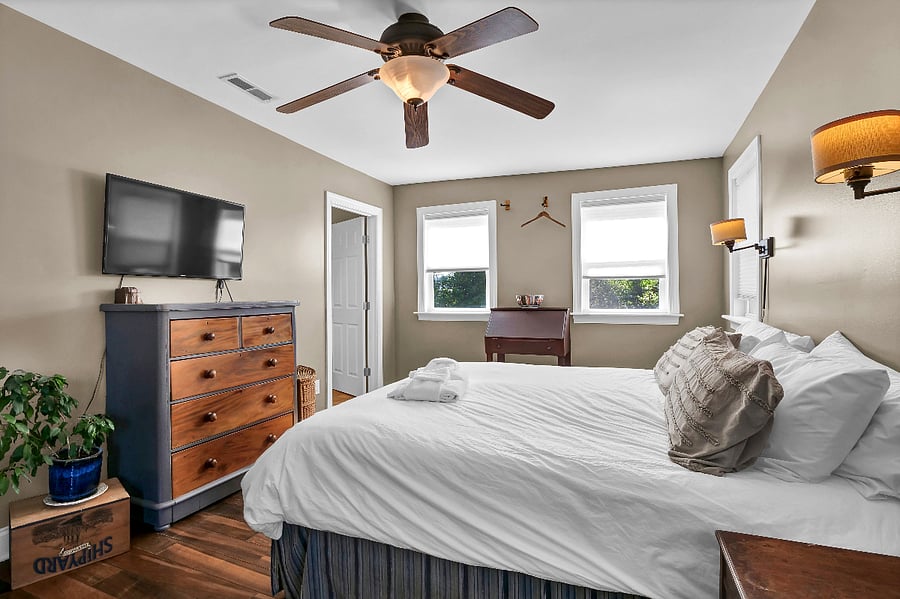 Furnished Finder property 834032_1 photo 42