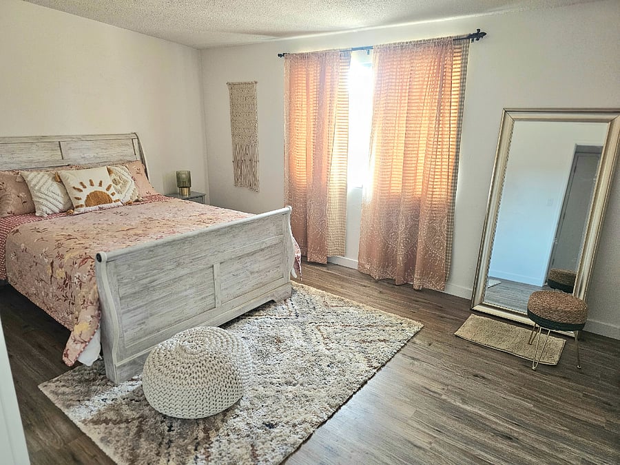 Furnished Finder property 834033_1 photo 11