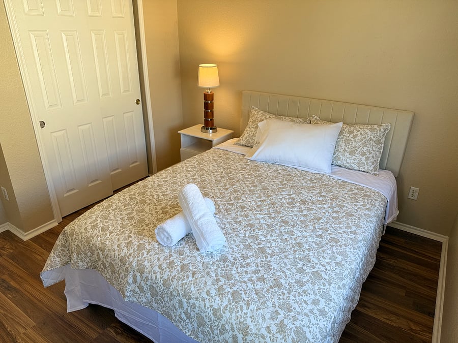 Furnished Finder property 834065_1 photo 6