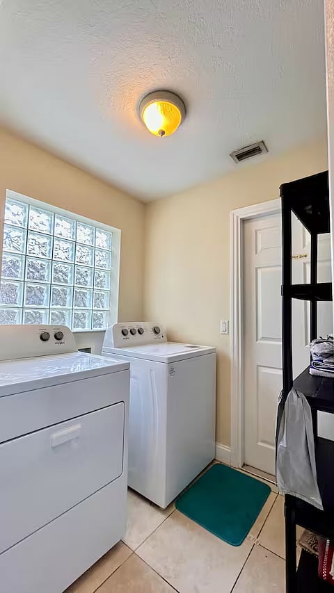 Furnished Finder property 834082_1 photo 4