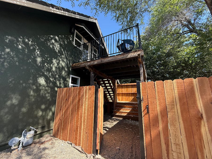Private entry way.