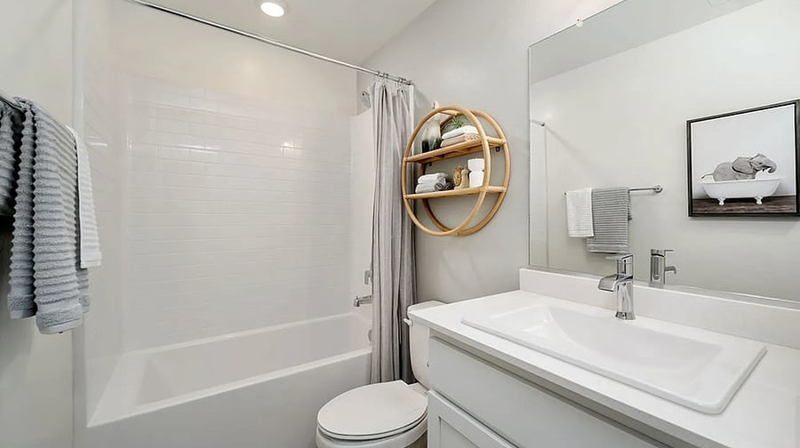 Master bathroomD