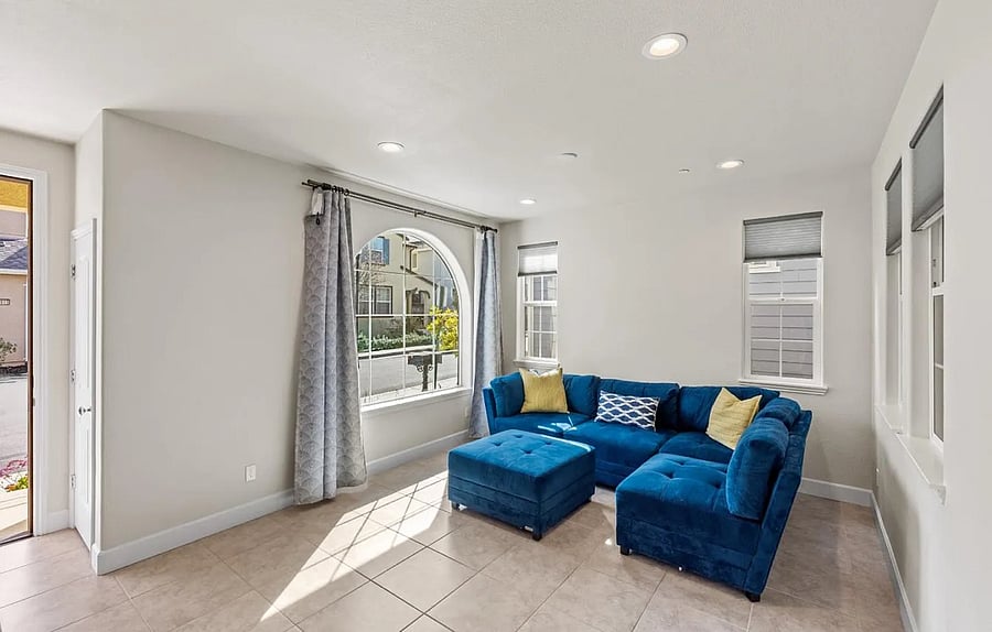 Furnished Finder property 834097_1 photo 5