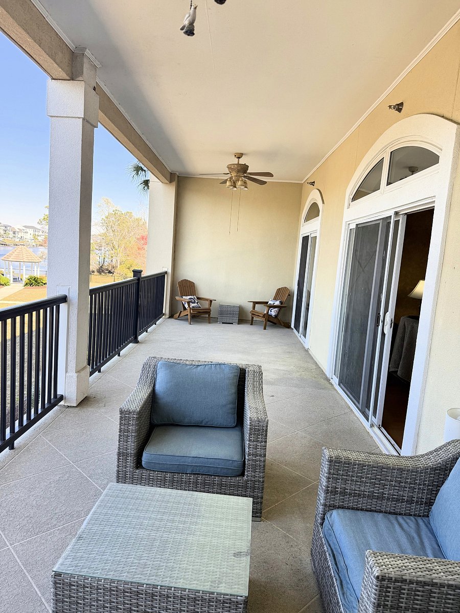 Furnished Finder property 834105_1 photo 31