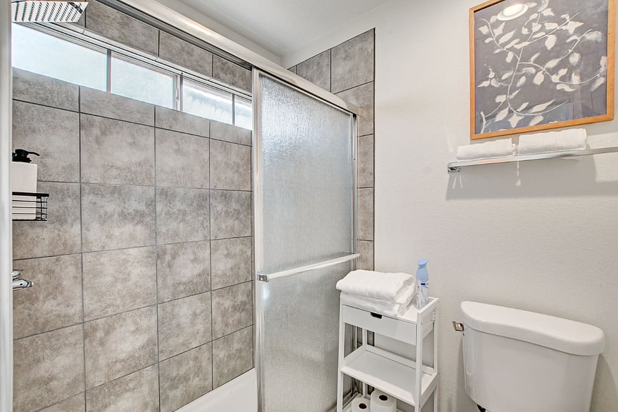 Furnished Finder property 834110_1 photo 7