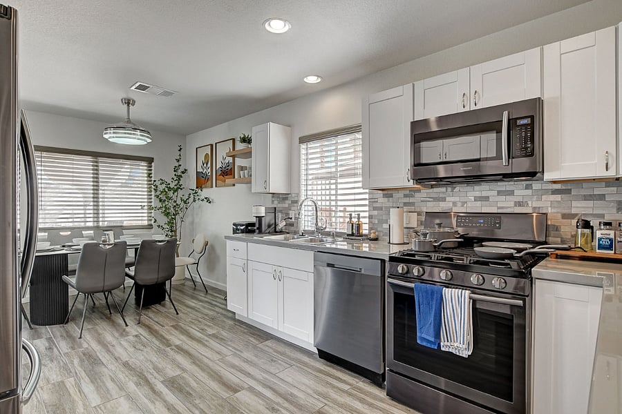 Furnished Finder property 834110_1 photo 14