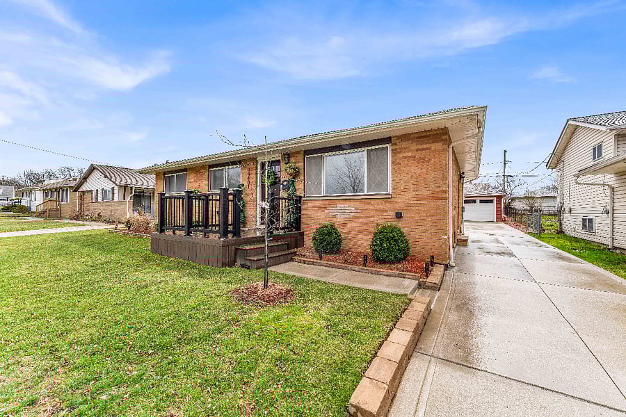 Furnished Finder property 834120_1 photo 1