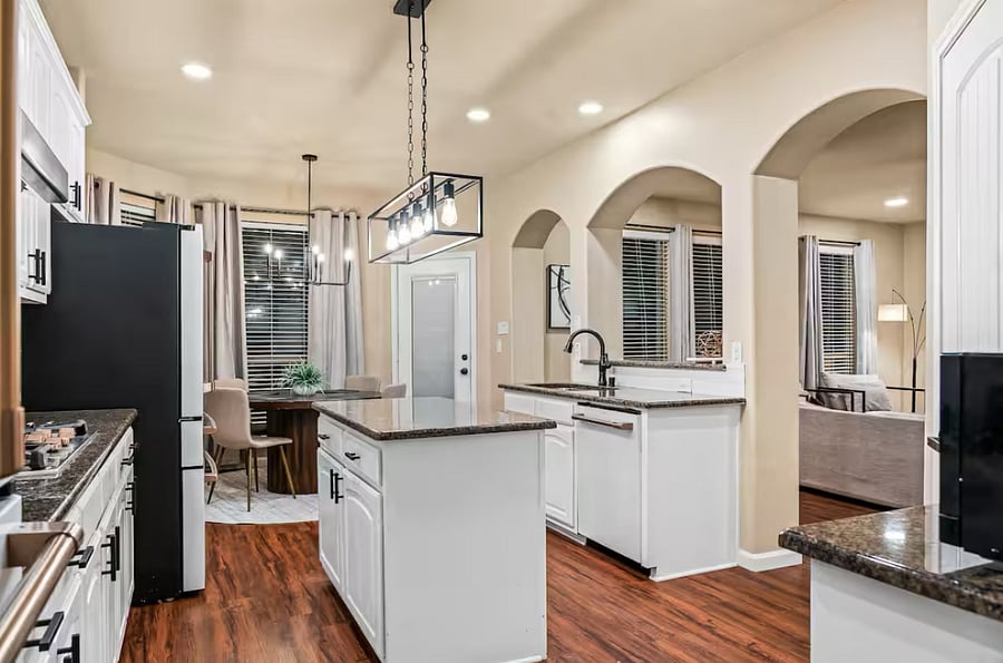 Furnished Finder property 834137_1 photo 20