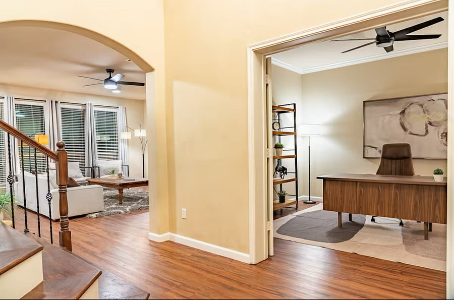 Furnished Finder property 834137_1 photo 22