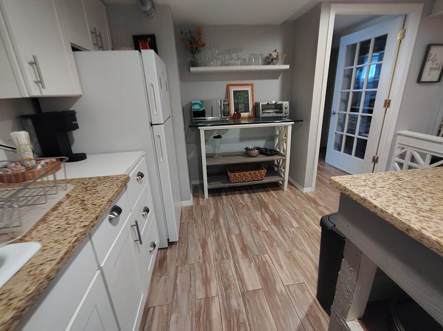 Furnished Finder property 834154_1 photo 4