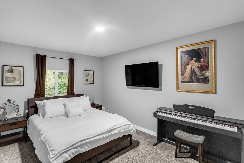 Furnished Finder property 834197_1 photo 11