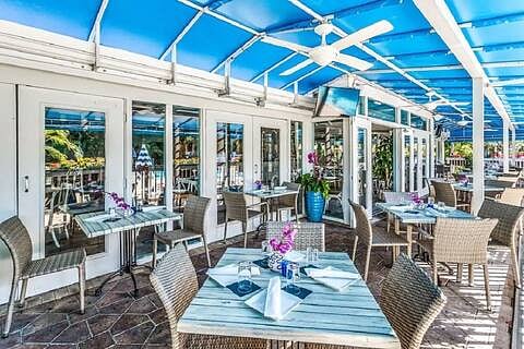 Hogfish Harrys open daily. Happy hour from 3-5 pm. Outdoor seating available. 