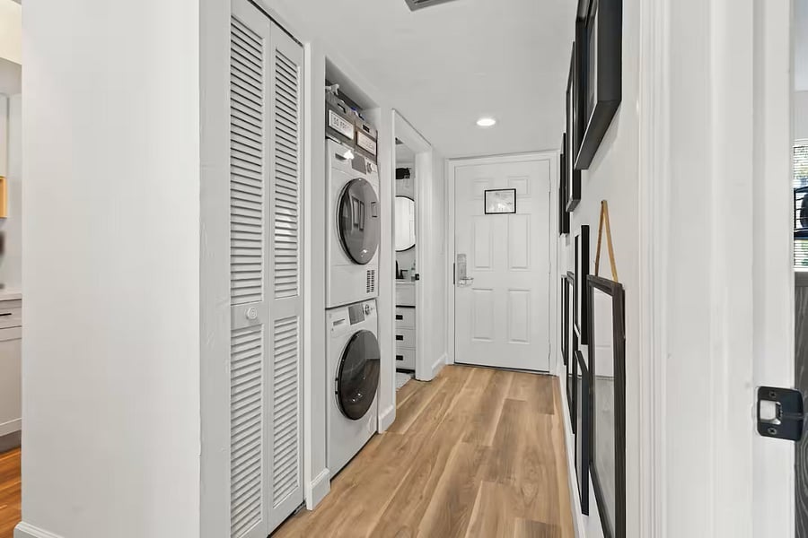 Furnished Finder property 834202_1 photo 12