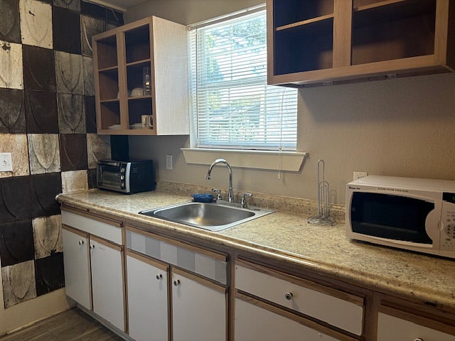 Furnished Finder property 834212_2 photo 8