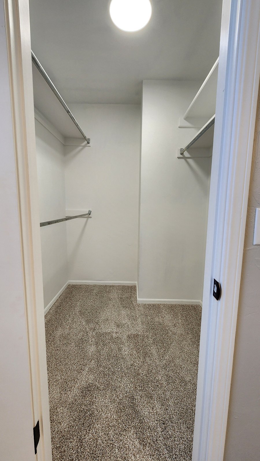 Furnished Finder property 834225_1 photo 8