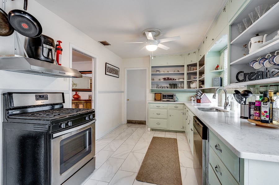 Furnished Finder property 834229_1 photo 19