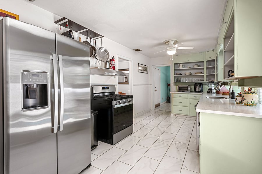 Furnished Finder property 834229_1 photo 25