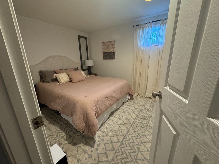 Furnished Finder property 834240_1 photo 8