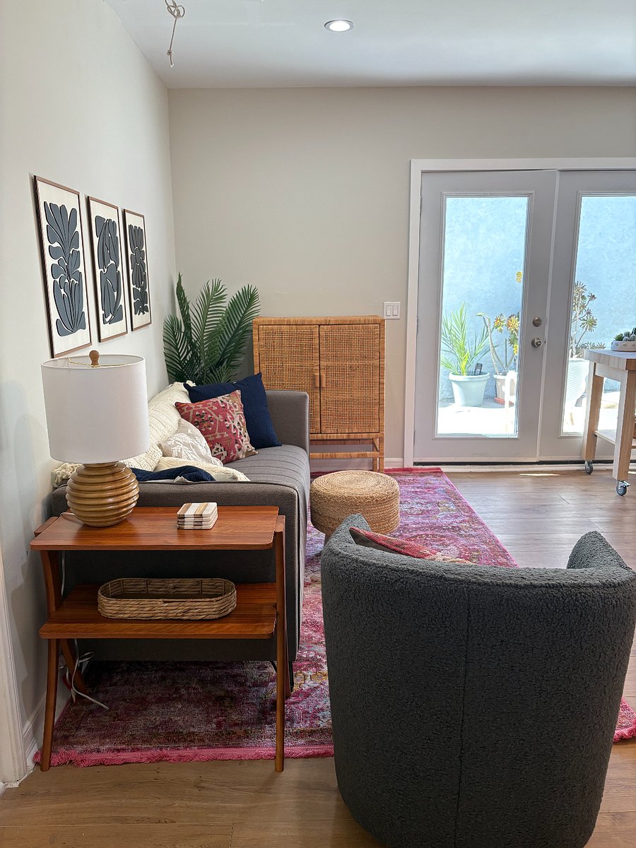 great style with home touches such as marble coasters, rattan lamps, baskets, and water-free (!), lovely plants