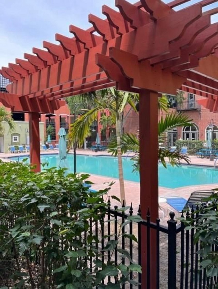 Furnished Finder property 834299_1 photo 15