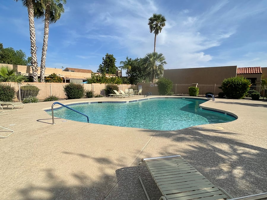 SOUTH POOL