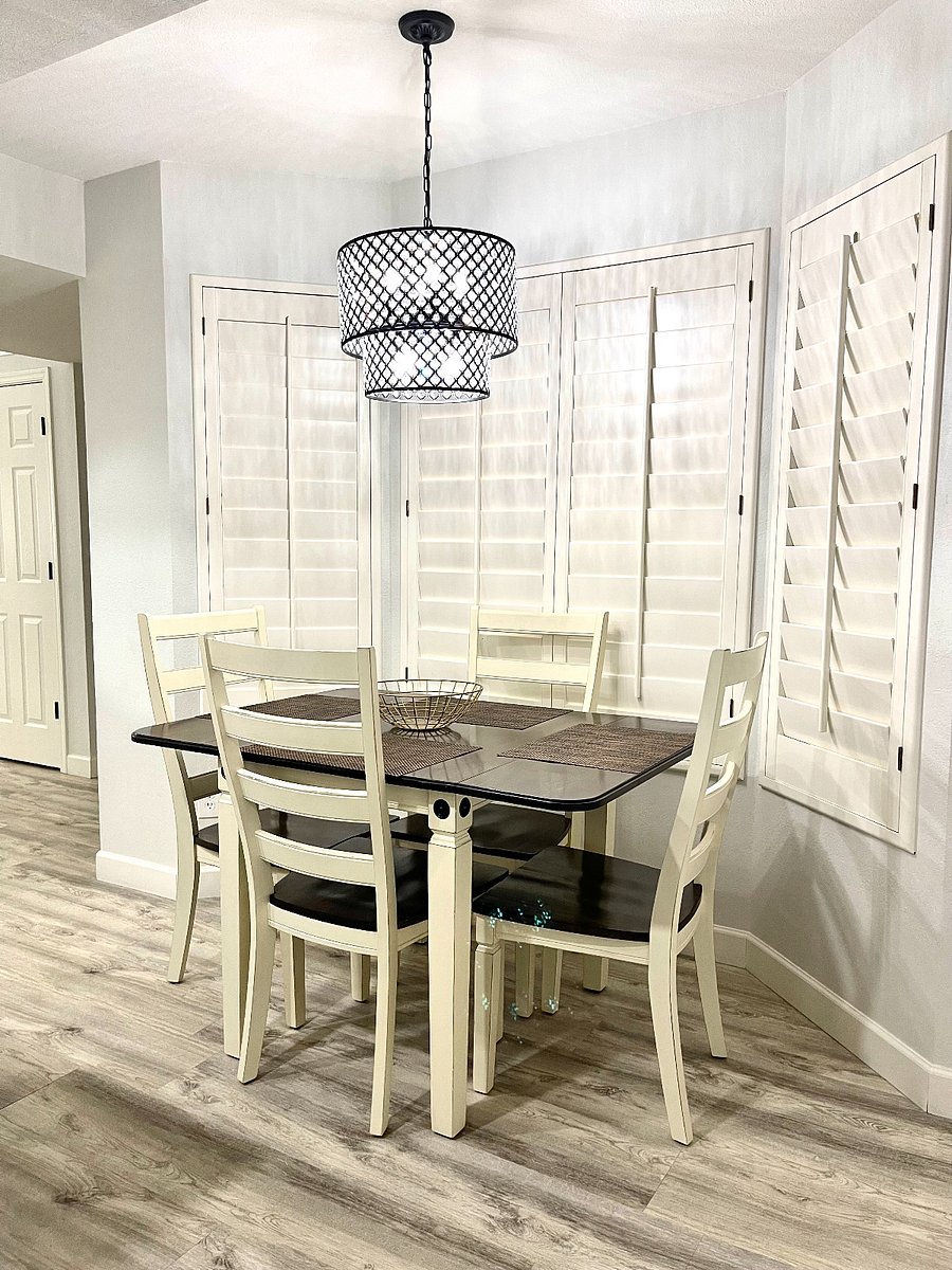 EAT-IN AREA