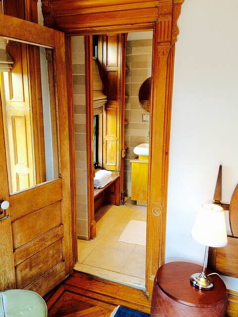 Bathroom33 with bedroom 3 ensuite.