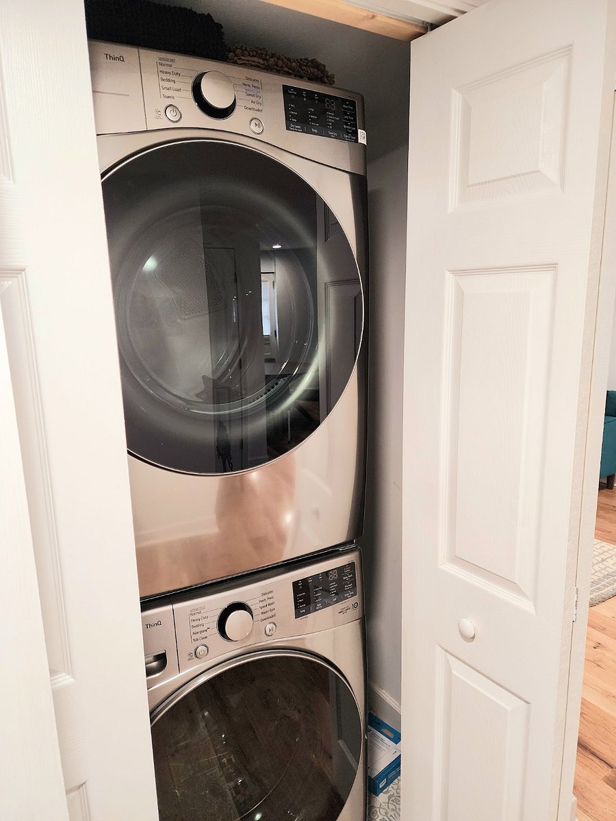Washer Dryer Level. 1