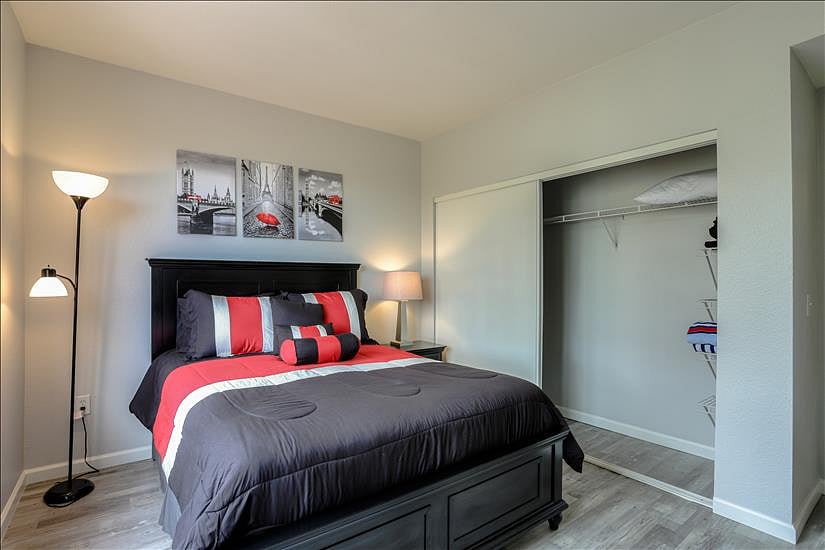 Furnished Finder property 834444_1 photo 12