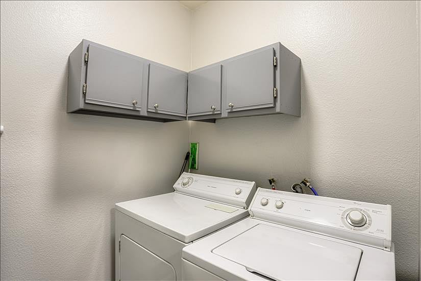 Furnished Finder property 834444_1 photo 17