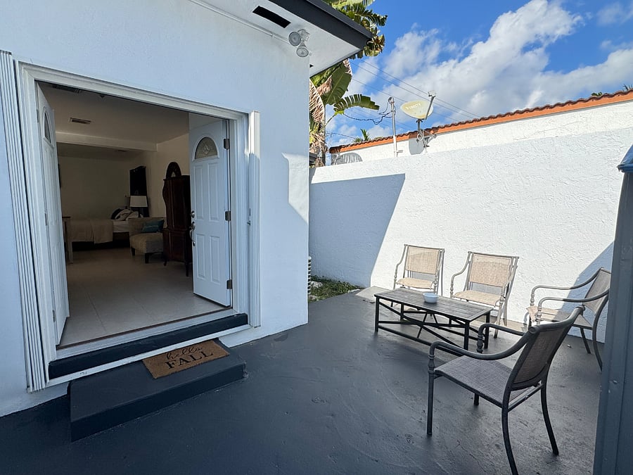 Furnished Finder property 834503_1 photo 4