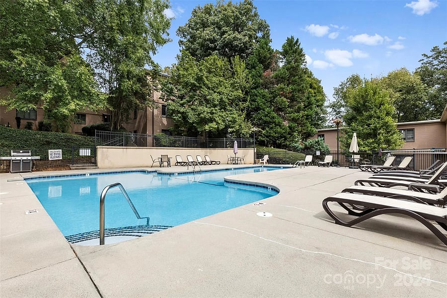 Furnished Finder property 834521_1 photo 13
