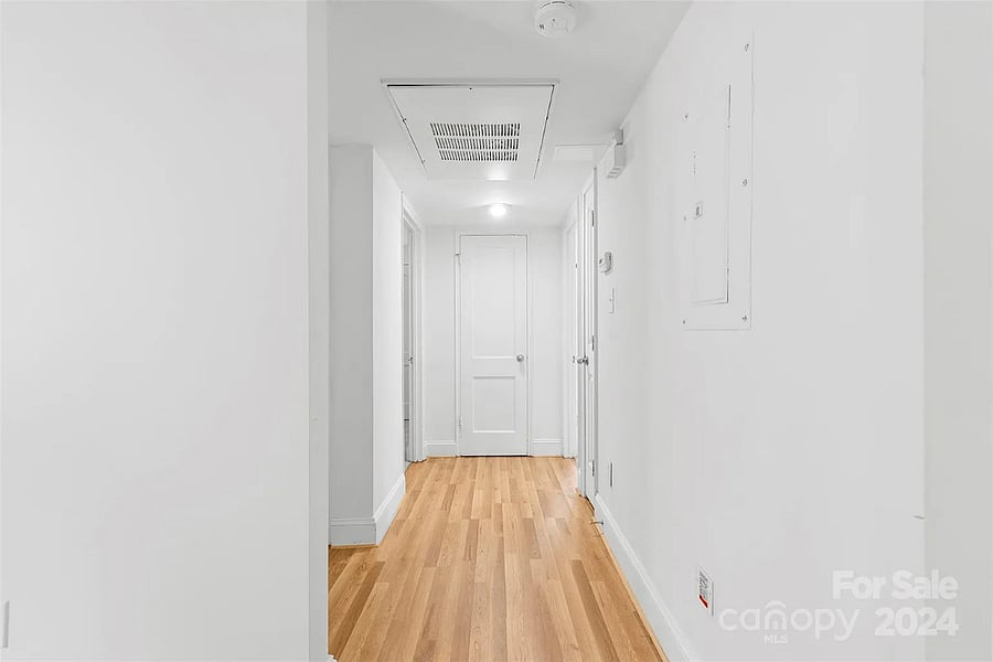 Furnished Finder property 834521_1 photo 7