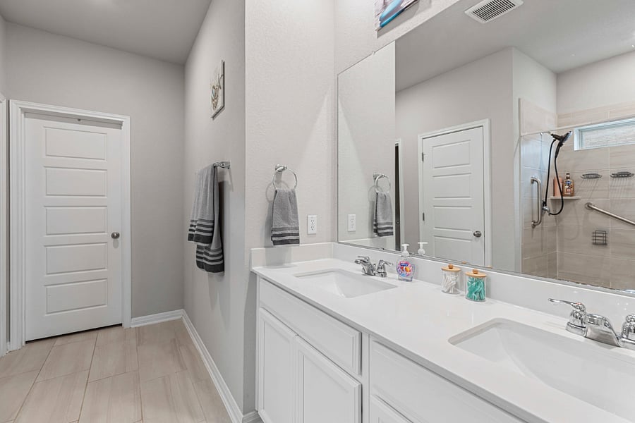Dual Vanity