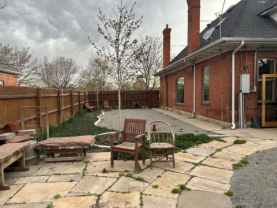 Side / back yard