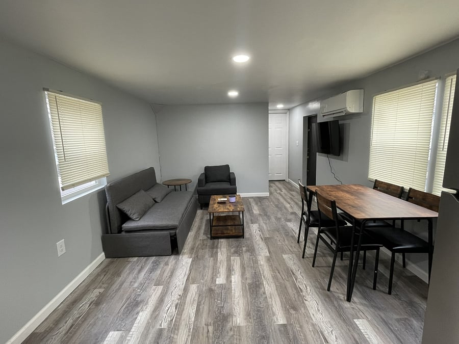 Furnished Finder property 834579_1 photo 2