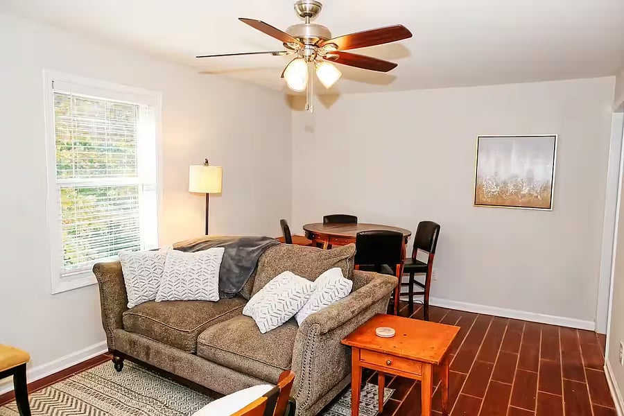 Furnished Finder property 834587_1 photo 3