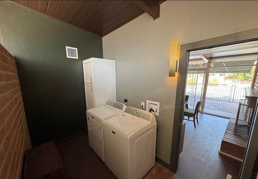 Furnished Finder property 834597_1 photo 7
